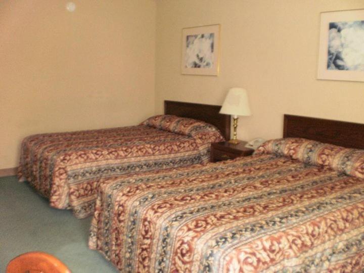 Boarders Inn And Suites - Marion Маріон Номер фото